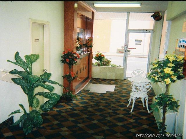 Red Carpet Inn & Suites Атлантик Сити Интерьер фото