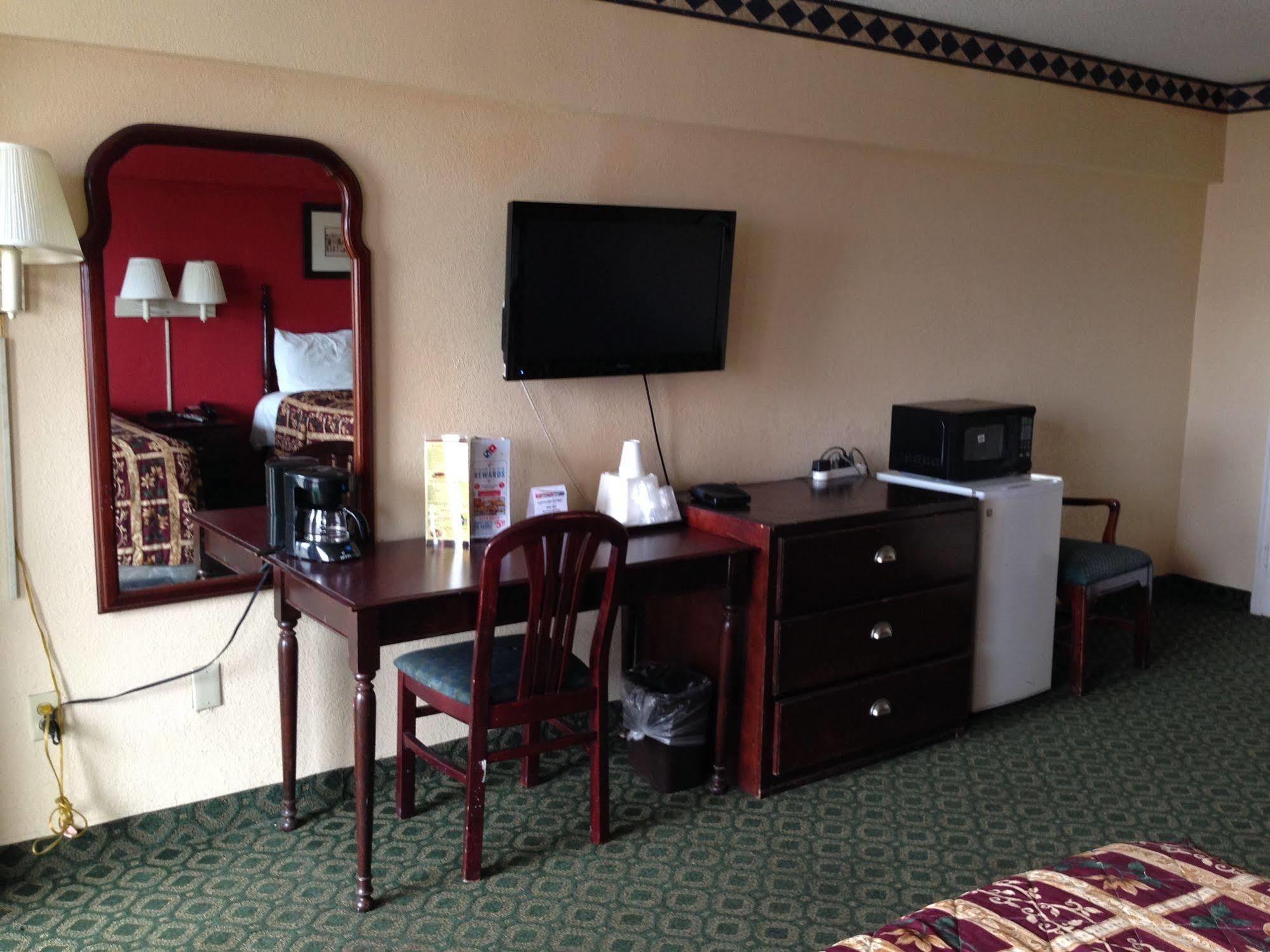 Red Carpet Inn & Suites Атлантик Сити Экстерьер фото